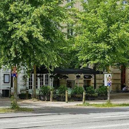 Charming In Apartment *